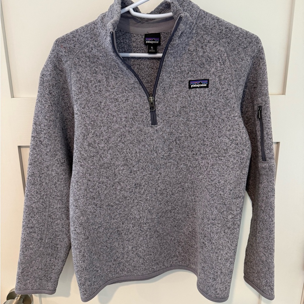 Patagonia kids Zip-Up Sweater in Heather Gray